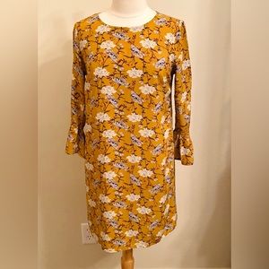 Old Navy Mustard Yellow Floral S Boho 70s Retro Cottagecore Earthy Casual Dress